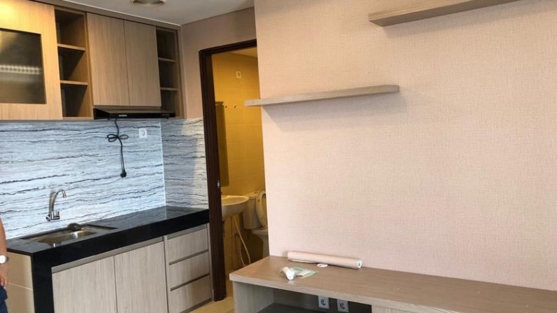 Dijual Apartemen Saveria South Tower BSD City Type 2 BR, Strategis, banyak peminat, siap huni