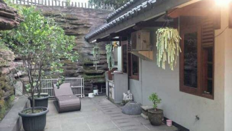 Rumah di Babakan Jeruk, Hanya 100 m dari Jl Pasteur