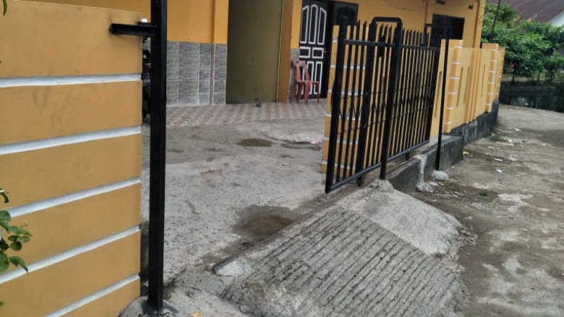 Di Jual Rumah  Kontrakan 8 Petak 