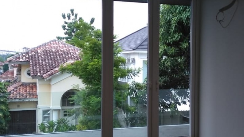 Di Jual Rumah Di Brawijaya JL. Prapanca - Lippo Karawaci