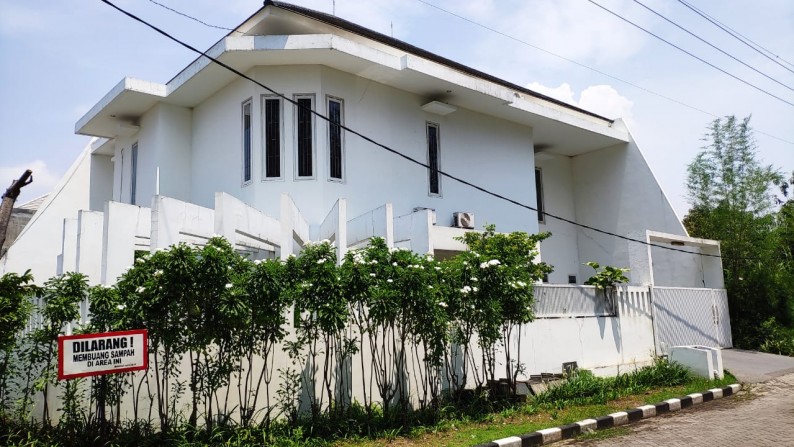 Rumah Dijual Pondok Tjandra. Kondisi Bagus dan Terawat.