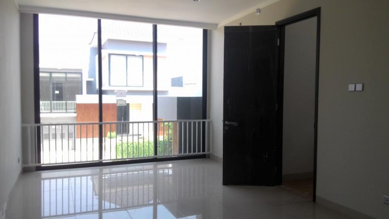 Dijual Rumah di Kebayoran Symphony Bintaro Jaya Sektor 7