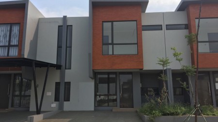 Rumah siap huni,dalam cluster di Bintaro 7