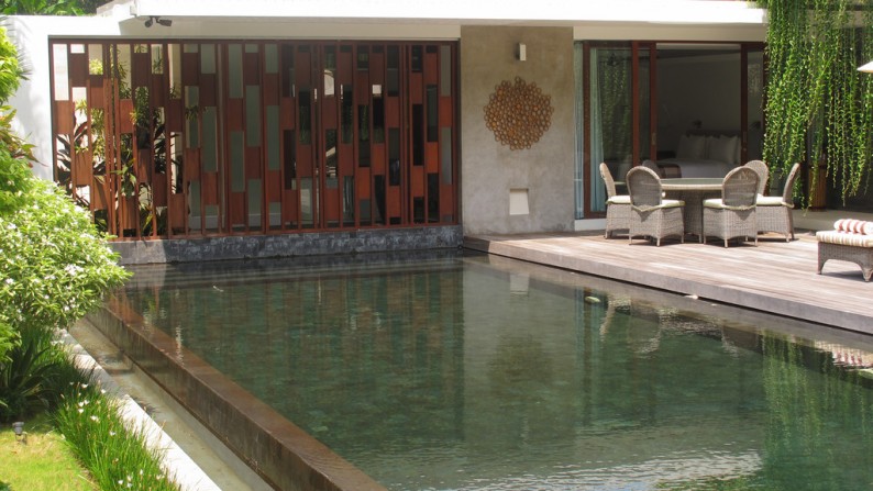 Luxury Modern Villa set by riverside close to Canggu