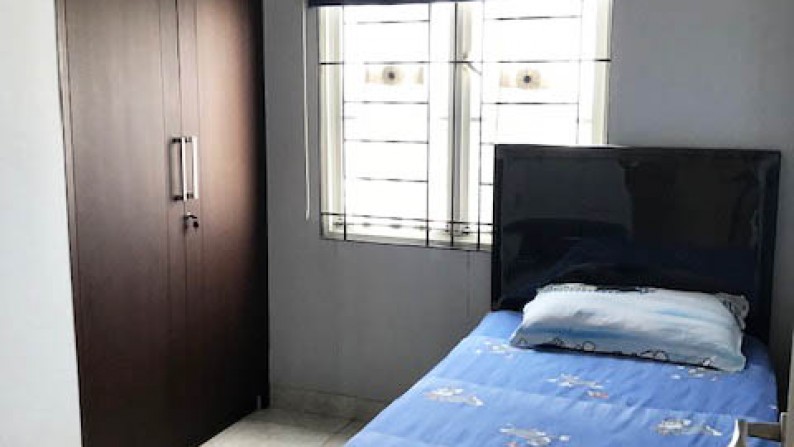 Apartemen French Wal-Lyon Garden, Luas 88m2