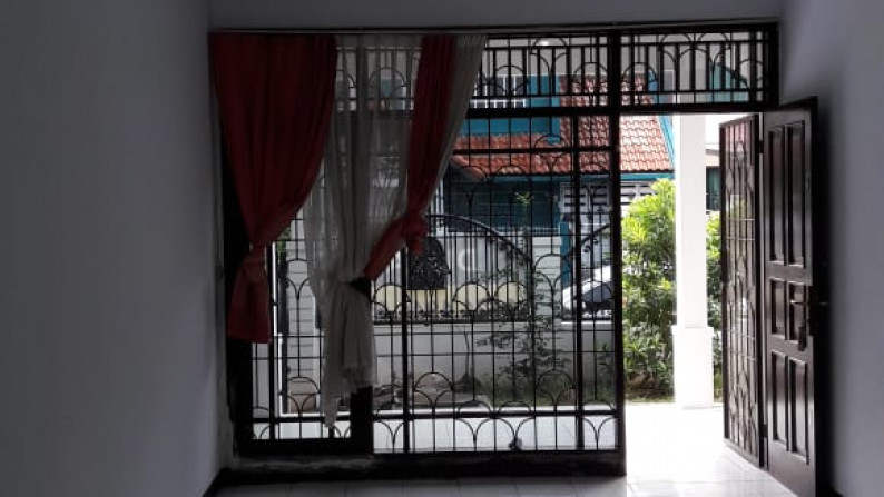 Dijual Rumah Di Palem semi JL. Palem kuning - Karawaci tangerang