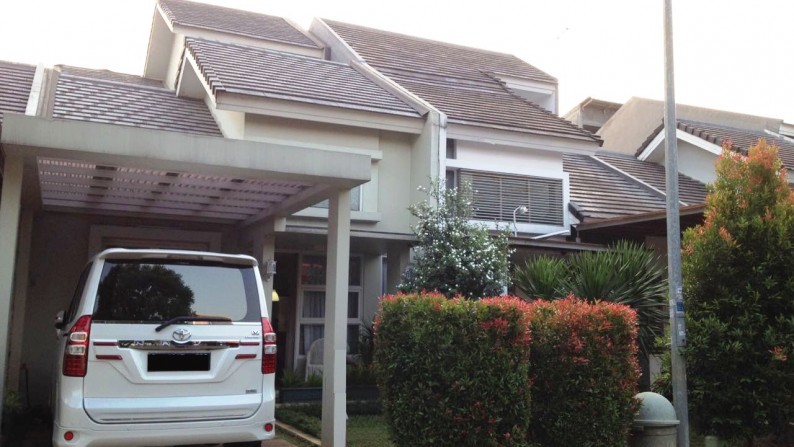 Rumah nyaman di perumahan Green park Pondok melati, Bekasi