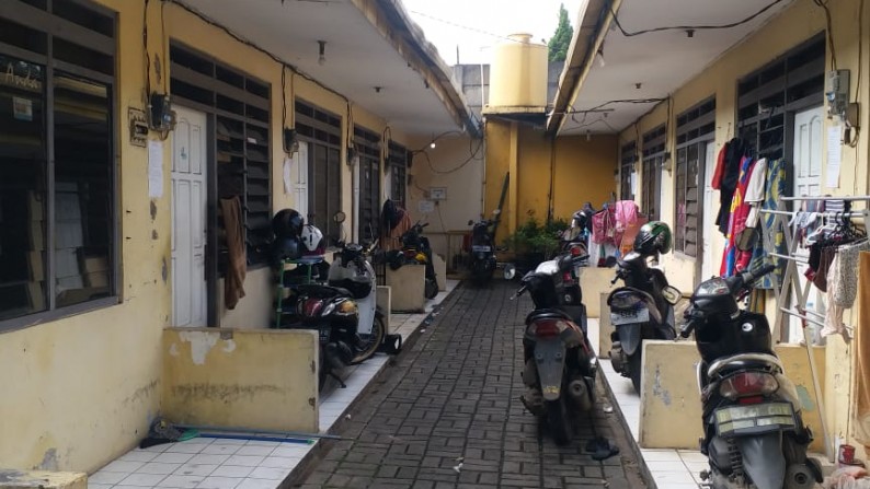 Dijual Rumah Megah Di JL. Kavling Pemda Blok PGRI - Tangerang