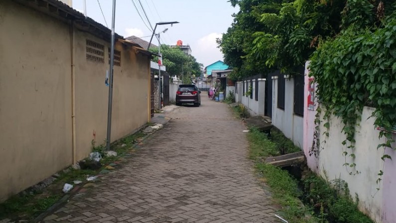 Dijual Rumah Megah Di JL. Kavling Pemda Blok PGRI - Tangerang