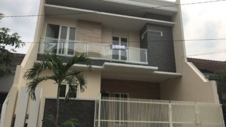 Rumah Baru Siap Huni Sutorejo Prima, Jalan Paving Rapi Dan Bebas Banjir, SHM