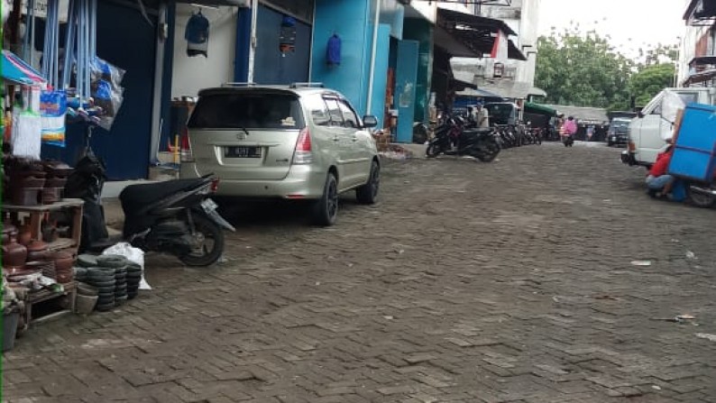 Ruko Siap Pakai, di Pasar Cimanggis @RE Martadinata, Ciputat