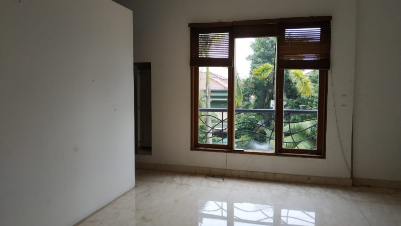 Sewa Rumah/Office space di Jeruk Purut Puri Bunga