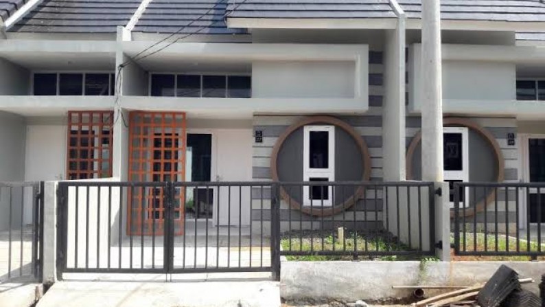 Dijual rumah di Grand  Residence  City bekasi  timur  