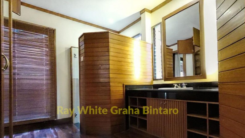 Rumah di Bintaro Tengah Raya