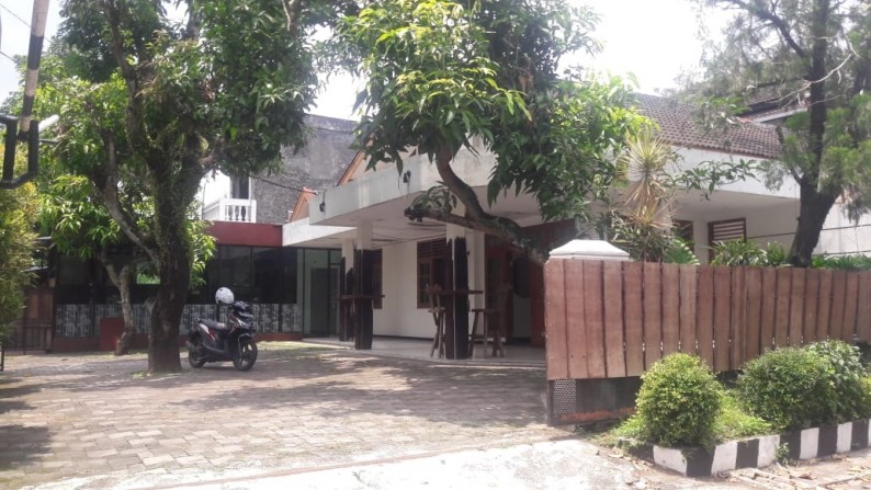 RUMAH LAMA DEKAT SMA 9 JOGJA, DAN GALERIA MALL, SAGAN