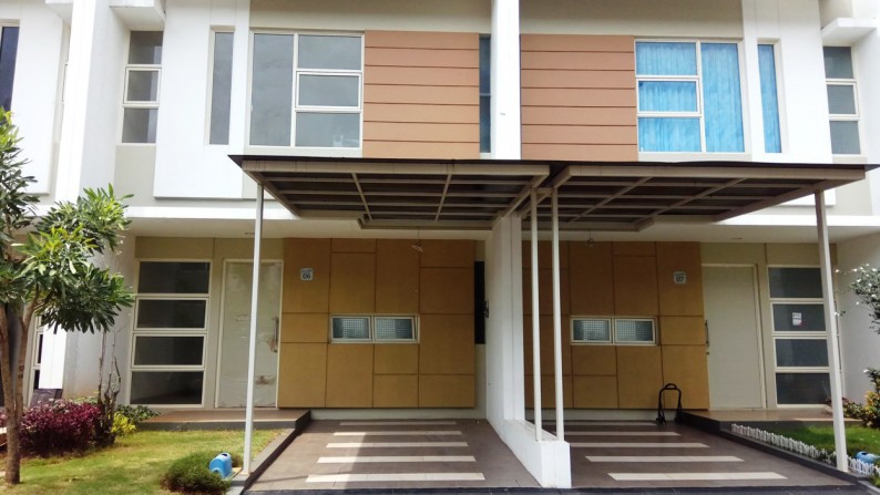 Dijual Rumah Minimalis 2lt di Aviolo, Grand Wisata, Bekasi