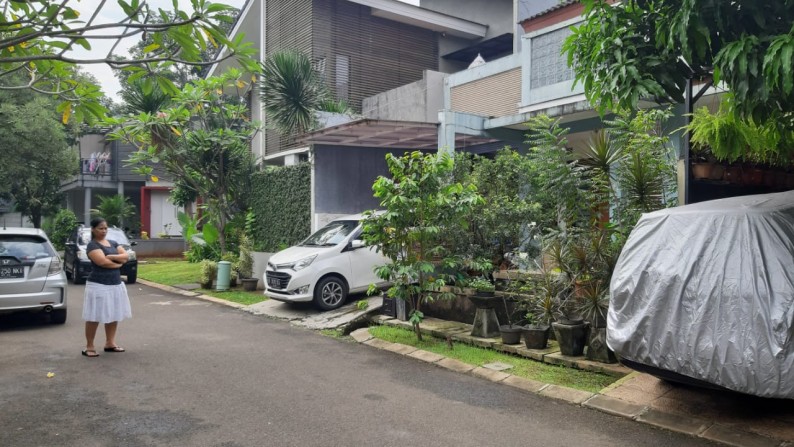 Rumah Bagus Di Mahagoni Park, Graha Bintaro Jaya