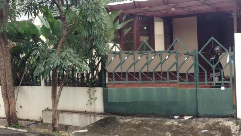 Rumah minimalis, siap huni , dalam cluster