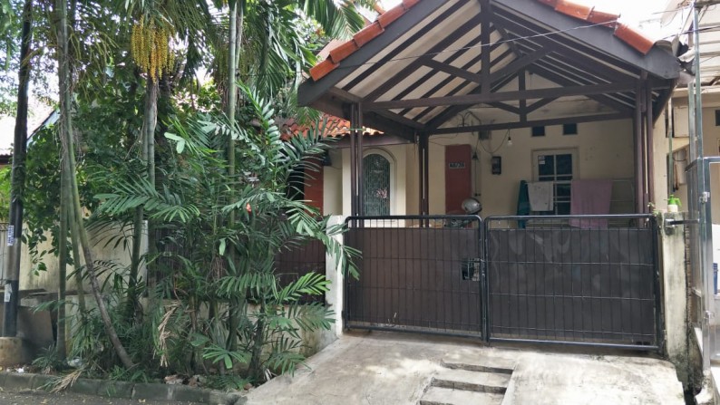 Dijual Rumah @Mahkota Simprug, Ciledug dekat kelurahan Peninggilan