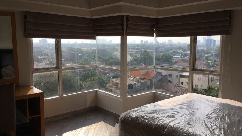 Disewakan Sommerset Apartement  2+1 BR Furnished Permata Hijau - Jakarta Selatan