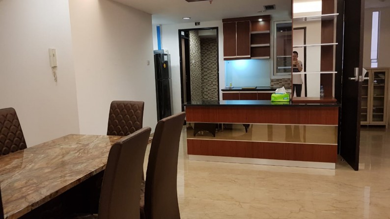 Apartemen Springhill The Royale Tower Bouverdia