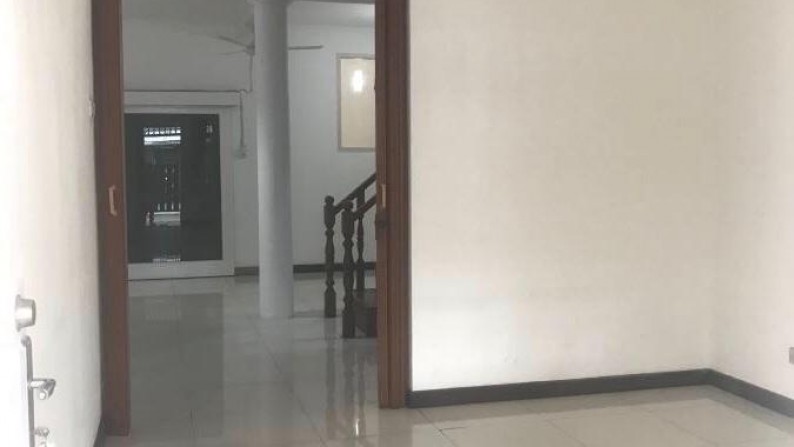 Rumah Siap Huni, Hunian Nyaman dan Asri @Komplek DPR Pondok Ranji, Ciputat Timur