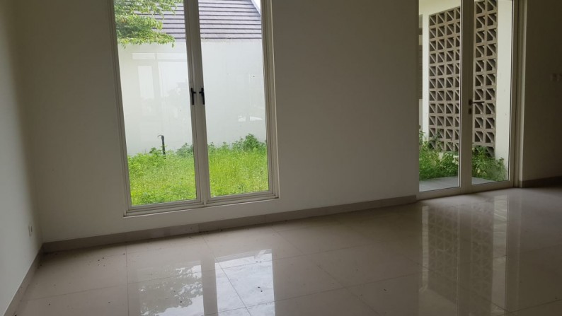 Dijual Rumah di suvarna sutera Tangerang