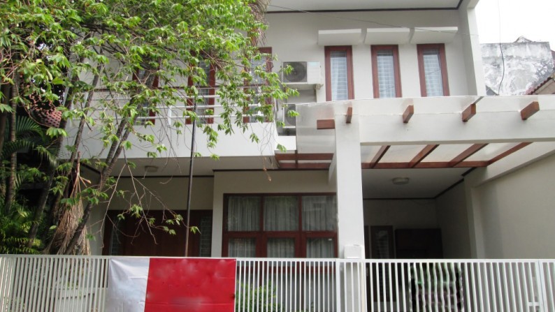 Dijual Rumah Nyaman di Perkici, Bintaro Jaya