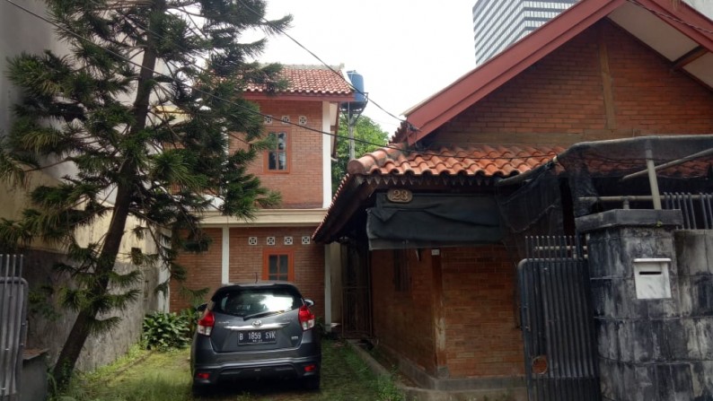  Di  JUAL Rumah  daerah Menteng  Cocok dibangun Rumah  Kos