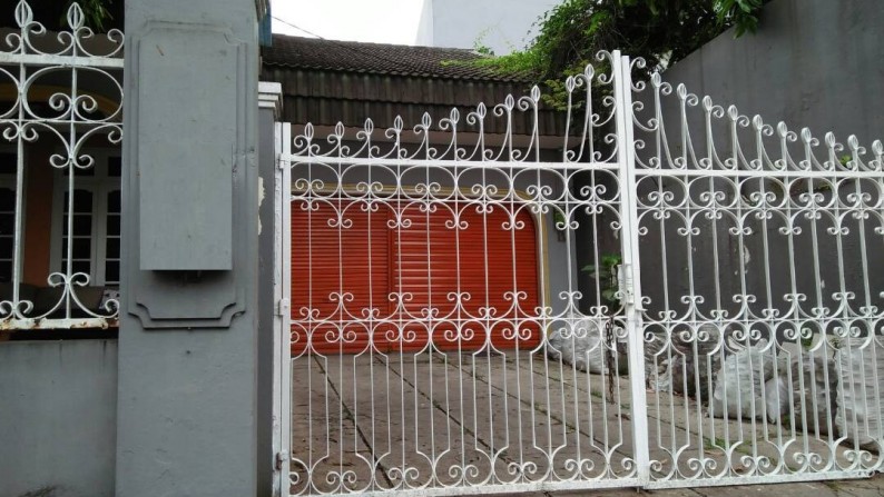 Rumah Siap Huni,Luas Tanah 493 di Cinere Bogor