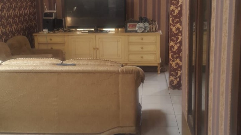 Dijual Rumah Bagus Di Jl Deplu, Jakarta Selatan