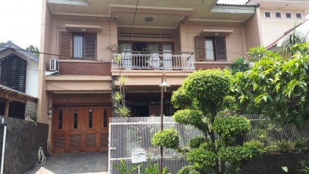 Rumah Siap Huni, Exterior Mewah, Hunian Nyaman dan Asri @Tekukur, Bintaro