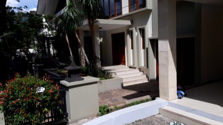 Townhouse bagus di Patra Kuningan, Jakarta SElatan