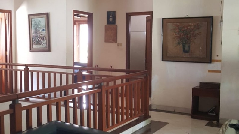 Rumah Besar,Bagus di Bintaro 9