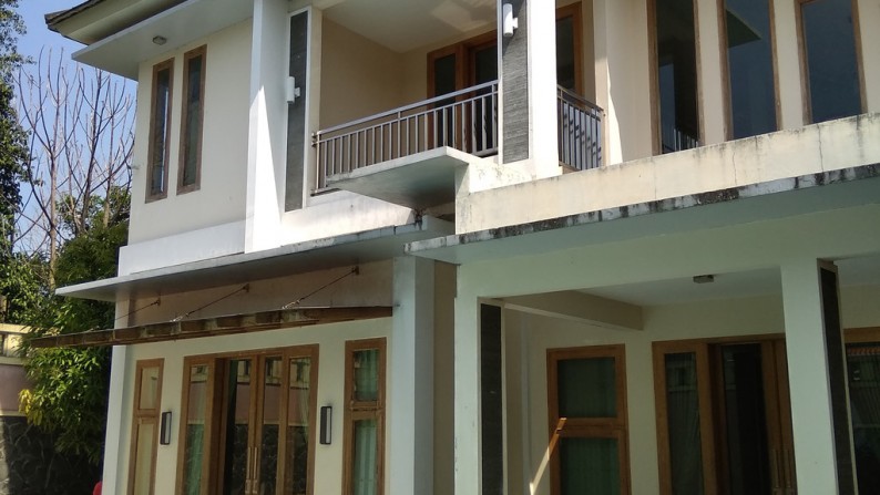 Investasi tanah+rumah di Maguwoharjo