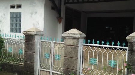 Rumah strategis di Perum Bumi Lestari Mangun Jaya Tambun Selatan