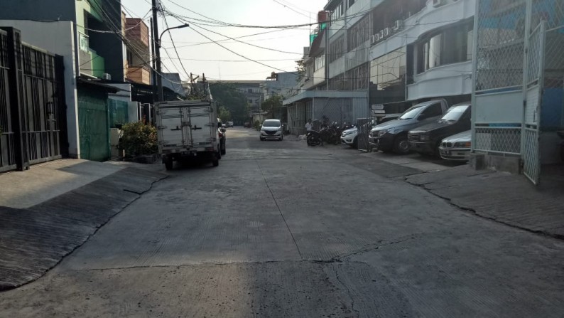 Dijual Ruko 5 lantai di Taman Duta Mas, Angke