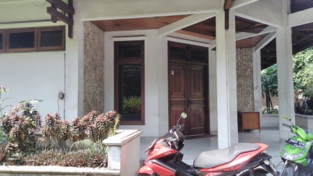 Jual Rumah di Permata Hijau Jl Kalimaya