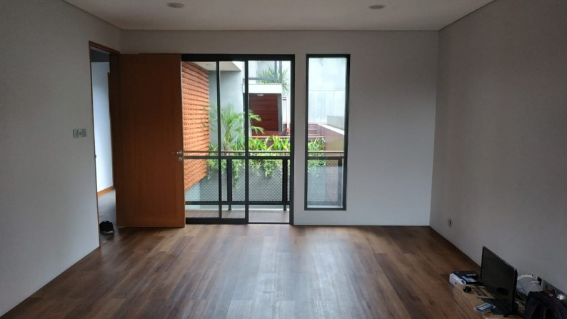 DIJUAL / For Sale  Rumah Modern & Smart Home di Cipete, Jakarta Selatan