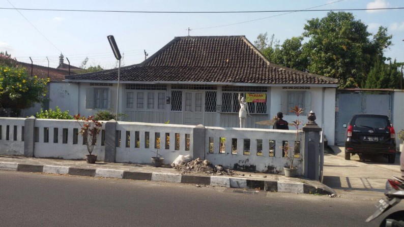 Dijual Rumah Bagus Di Jl Surokarsan, Yogyakarta