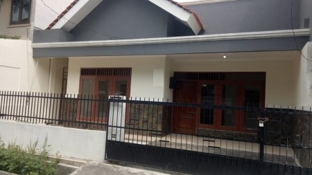 Rumah 1 Lantai baru Renov, Harga Nego di Rawamangun Jakarta Timur