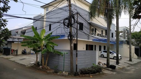 Rumah Kost2an 30 Kamar Tidur Ber AC..Jl Kelapa Puan Raya