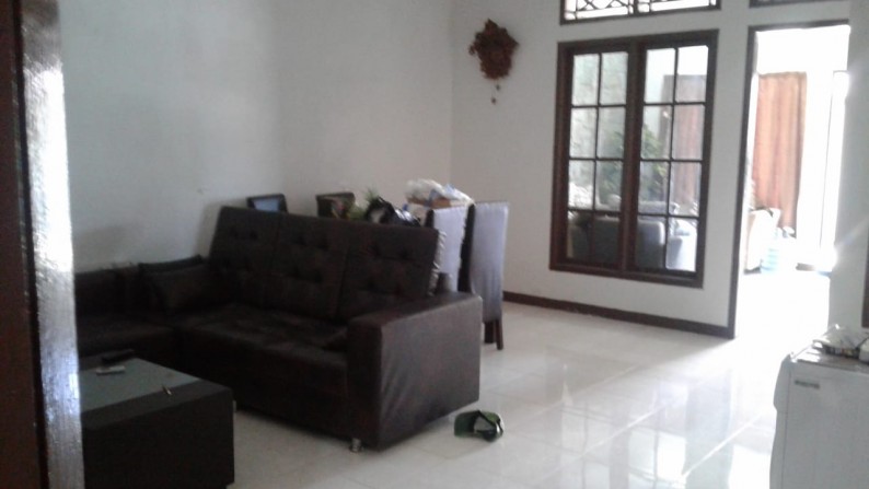 Dijual Rumah Jl. Palm Indah 2 No. 38