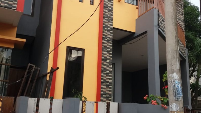 Rumah Siap Huni, Exterior Elegan, Hunian Nyaman @Kucica, Bintaro