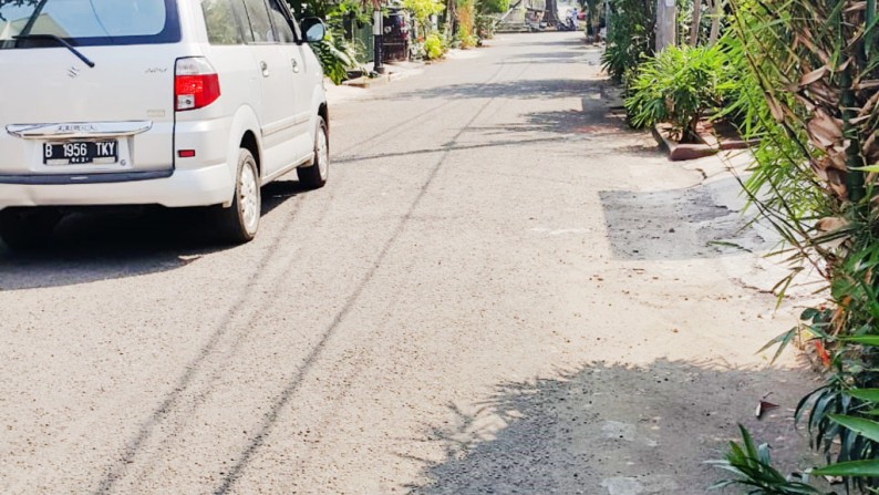 Rumah Nyaman dan Siap Huni di Kawasan Graha Raya, Bintaro