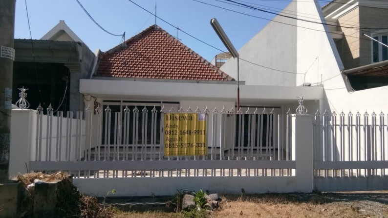 Rumah Bagus di jalan kemuning