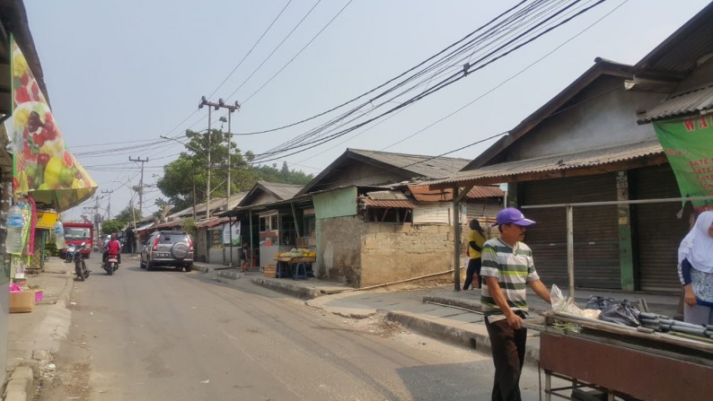 Dijual rumah dan kontrakan di JL. Gatot subroto jatake Tangerang