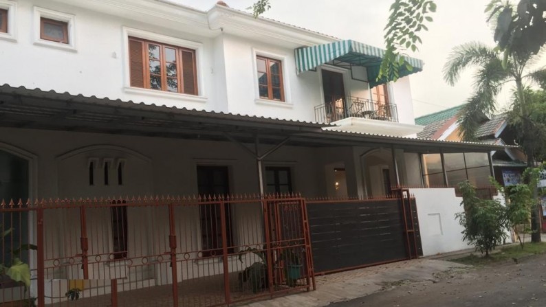 Rumah siap huni di Bintaro Jaya 9