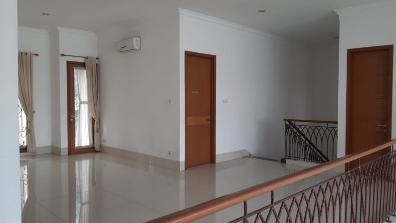 Dijual Rumah Bagus Di Jl Qadr, Karawaci, Tangerang