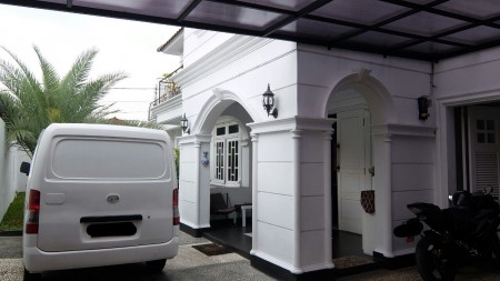 Dijual Rumah Siap Huni, Interior & Exterior Elegan, Hunian Nyaman dan Asri @Ragunan, Pasar Minggu